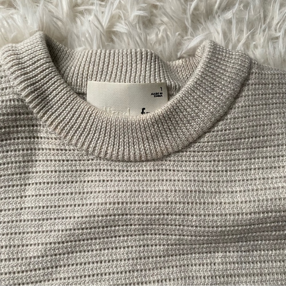 Aritzia Wilfred Lolan Sweater - Picture 3 of 3